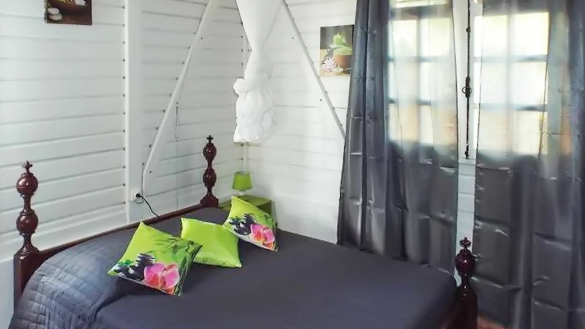 Villa With 2 Bedrooms In Pointe Noire, With Wonderful Sea View, Privat Guadeloupe