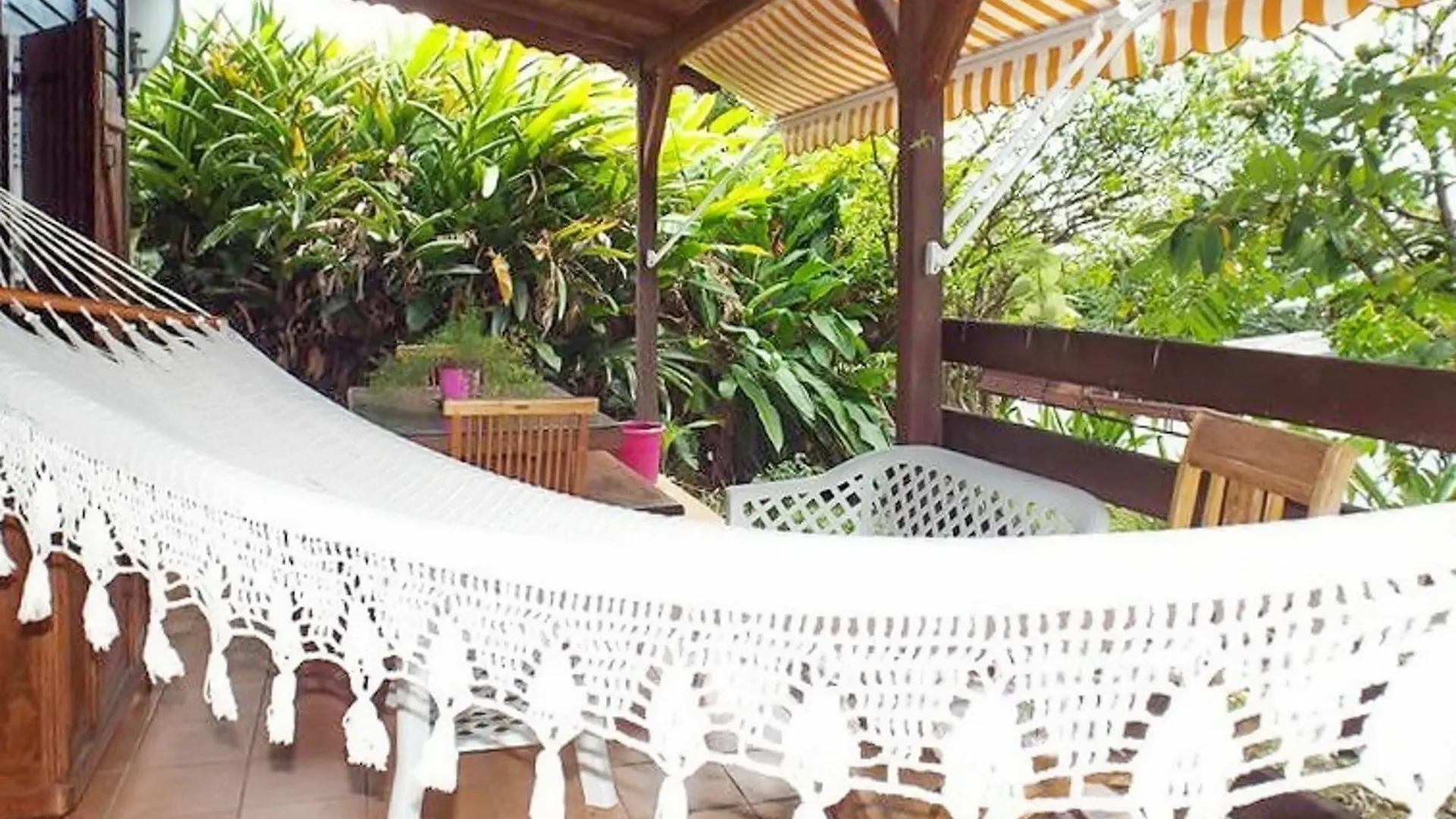 Villa With 2 Bedrooms In Pointe Noire, With Wonderful Sea View, Privat 0*, Pointe-Noire