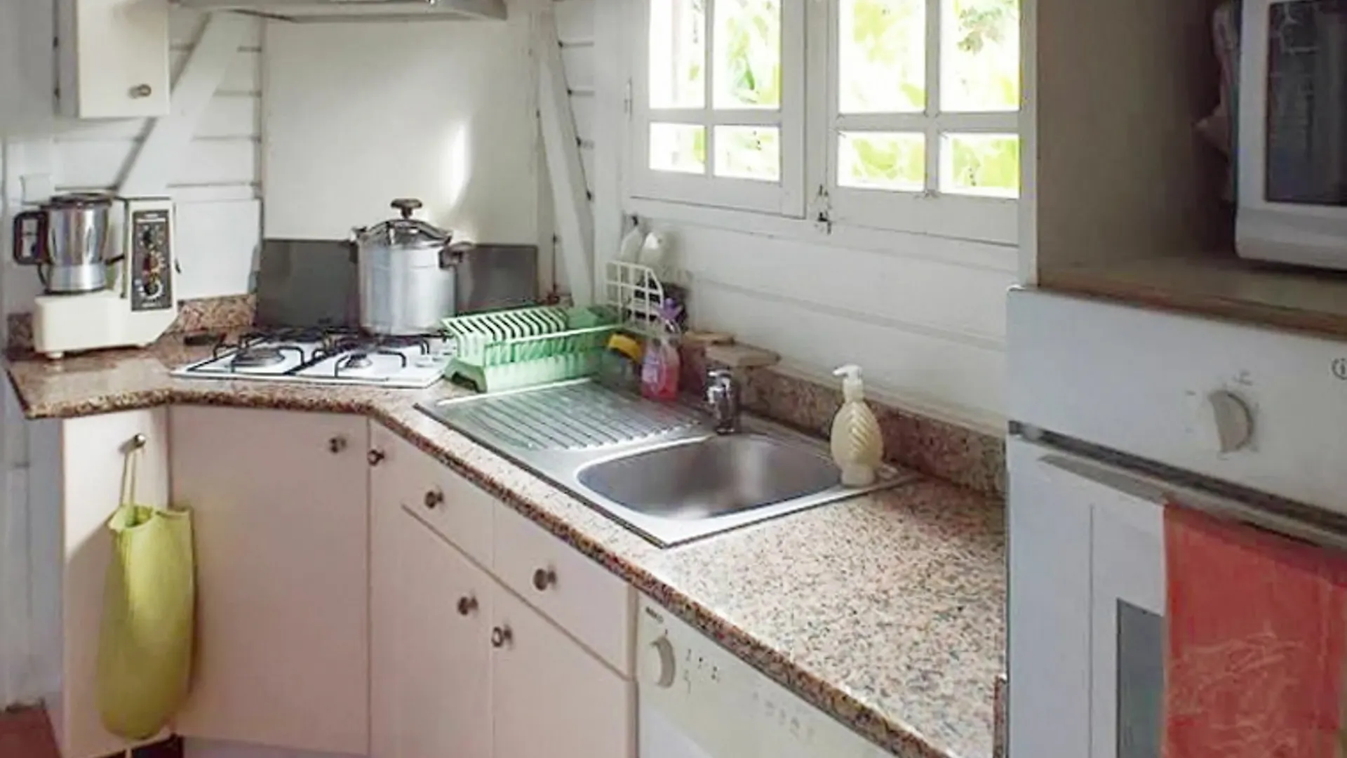 Villa With 2 Bedrooms In Pointe Noire, With Wonderful Sea View, Privat Guadeloupe